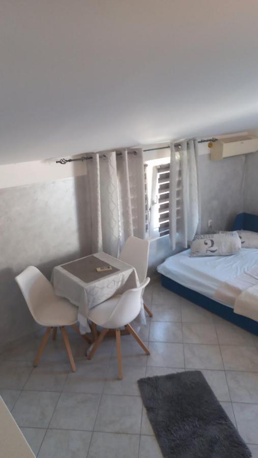 Belane Apartments Tivat Exterior foto