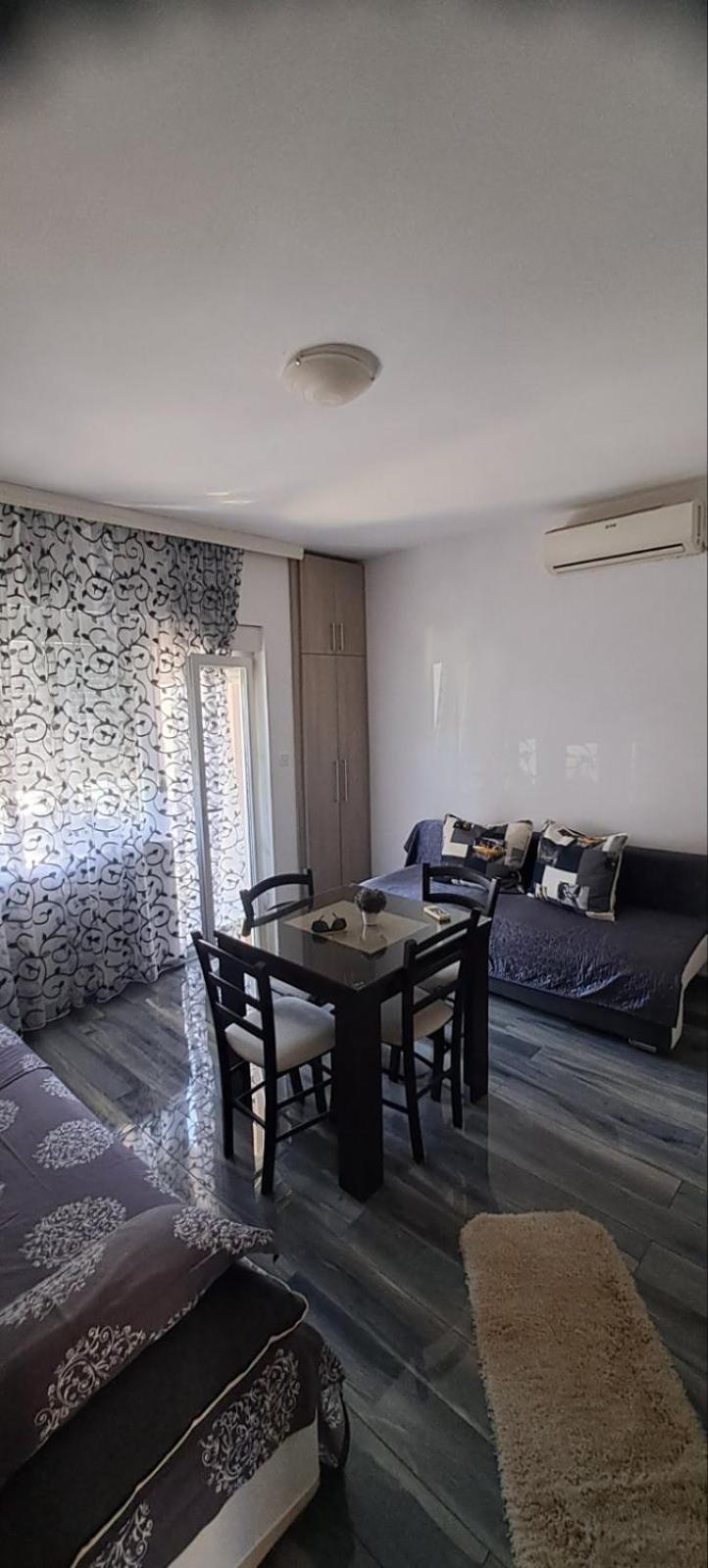 Belane Apartments Tivat Exterior foto