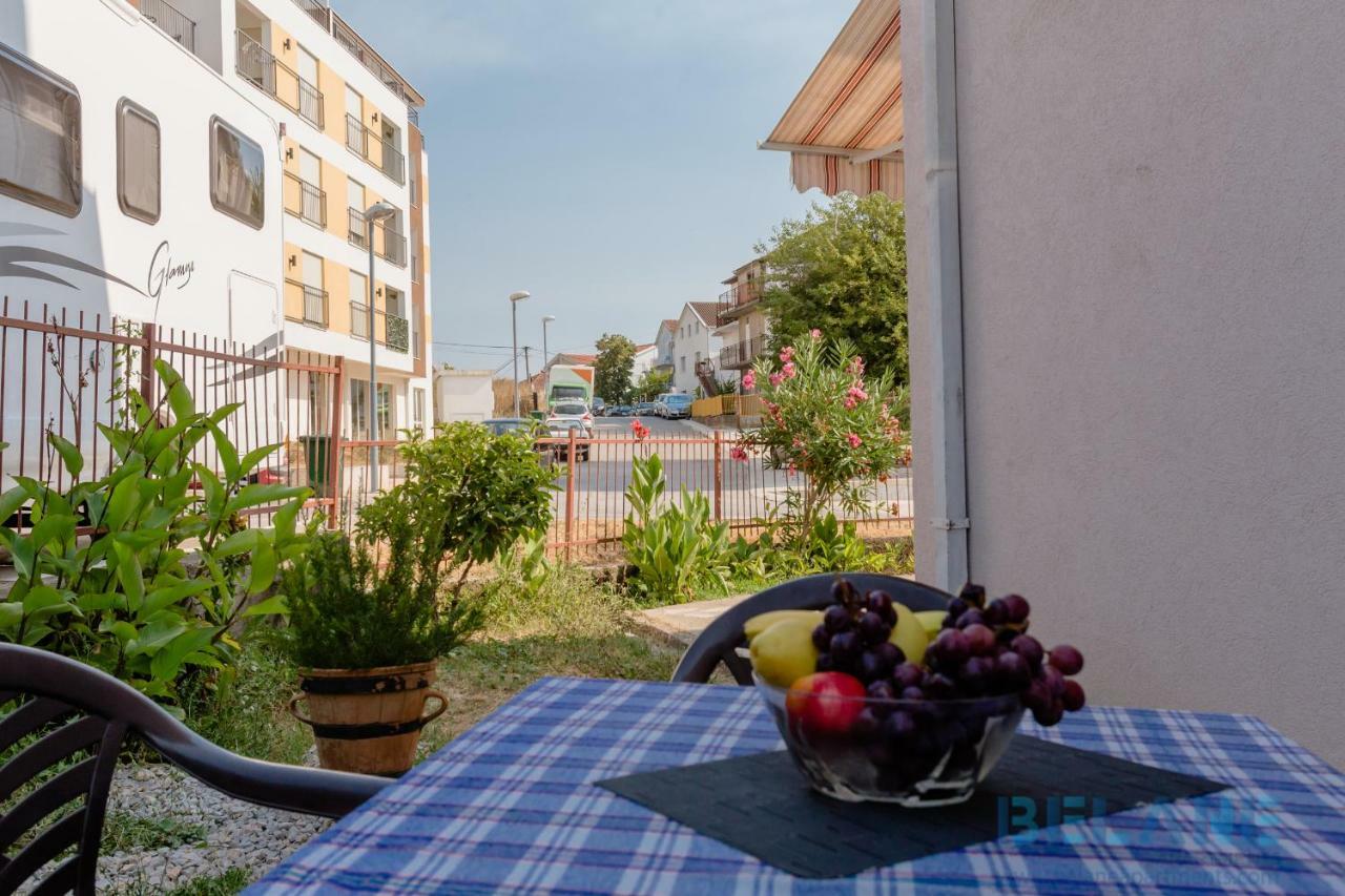 Belane Apartments Tivat Exterior foto